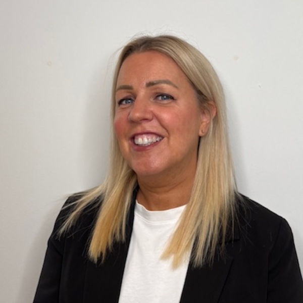 Gillian de Almeida – Senior Property Manager